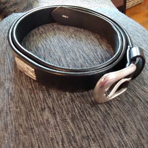 Duck Head oil tanned harness leather belt 42 EUC